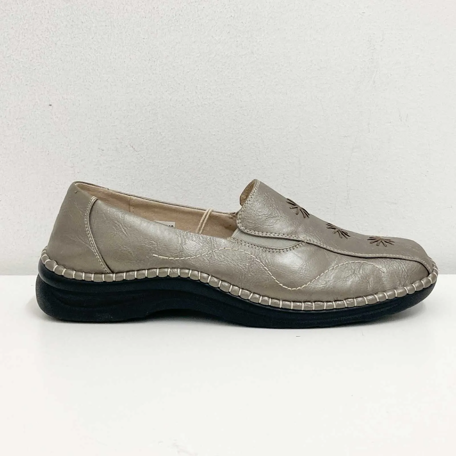 Cotton Traders Light Bronze Metallic Embroidered Slip On Loafers UK 7