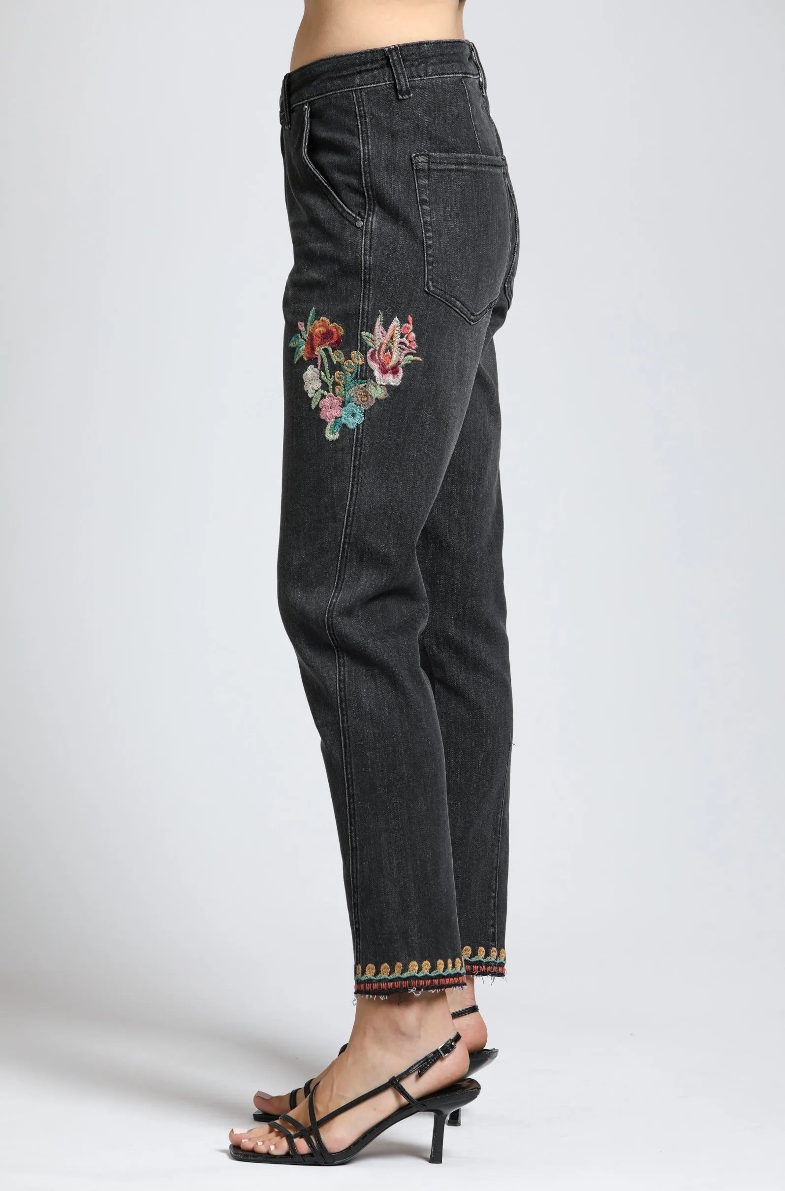 Floral Embroidered Slouchy Jeans