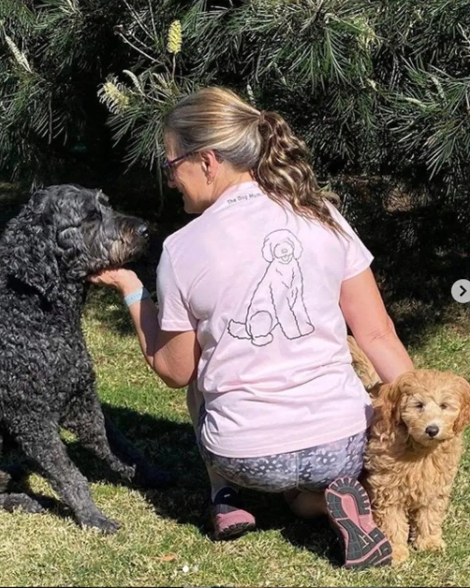 Groodle Mum Illustration: Classic T-Shirt