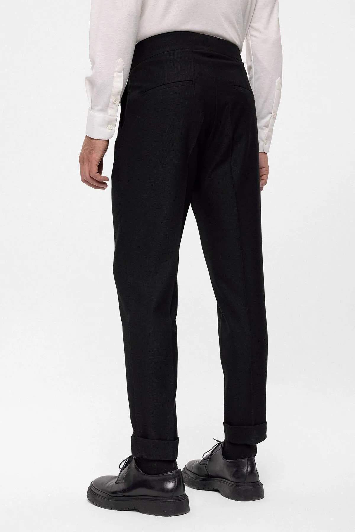 Men's Black High Waist (Boyfriend) Pleated Fabric Trousers With Buckle Belt - Wessi