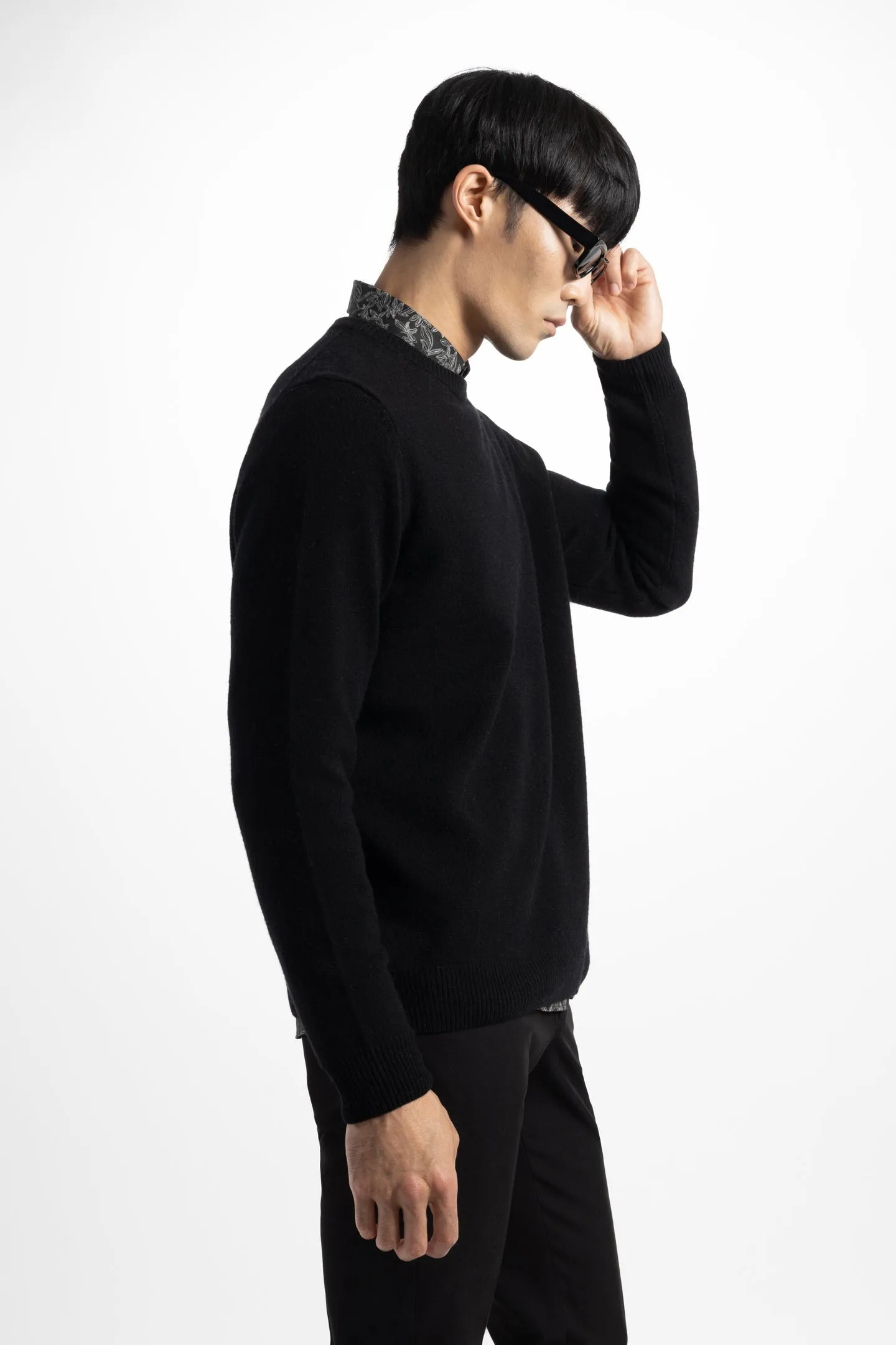 Soft Cloth Crewneck Sweater in Merino Jersey - Jet Black