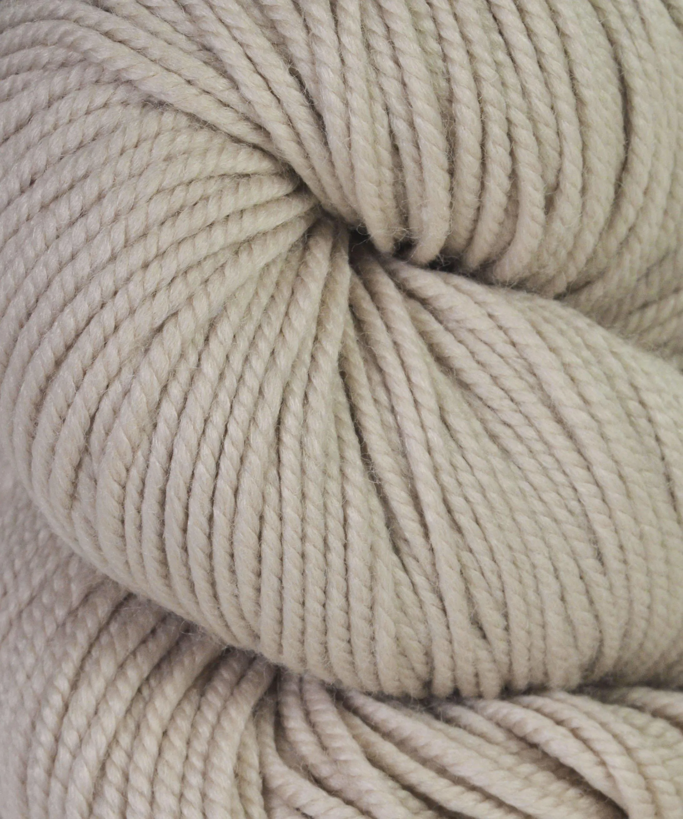 Sueno Worsted Yarn by HiKoo