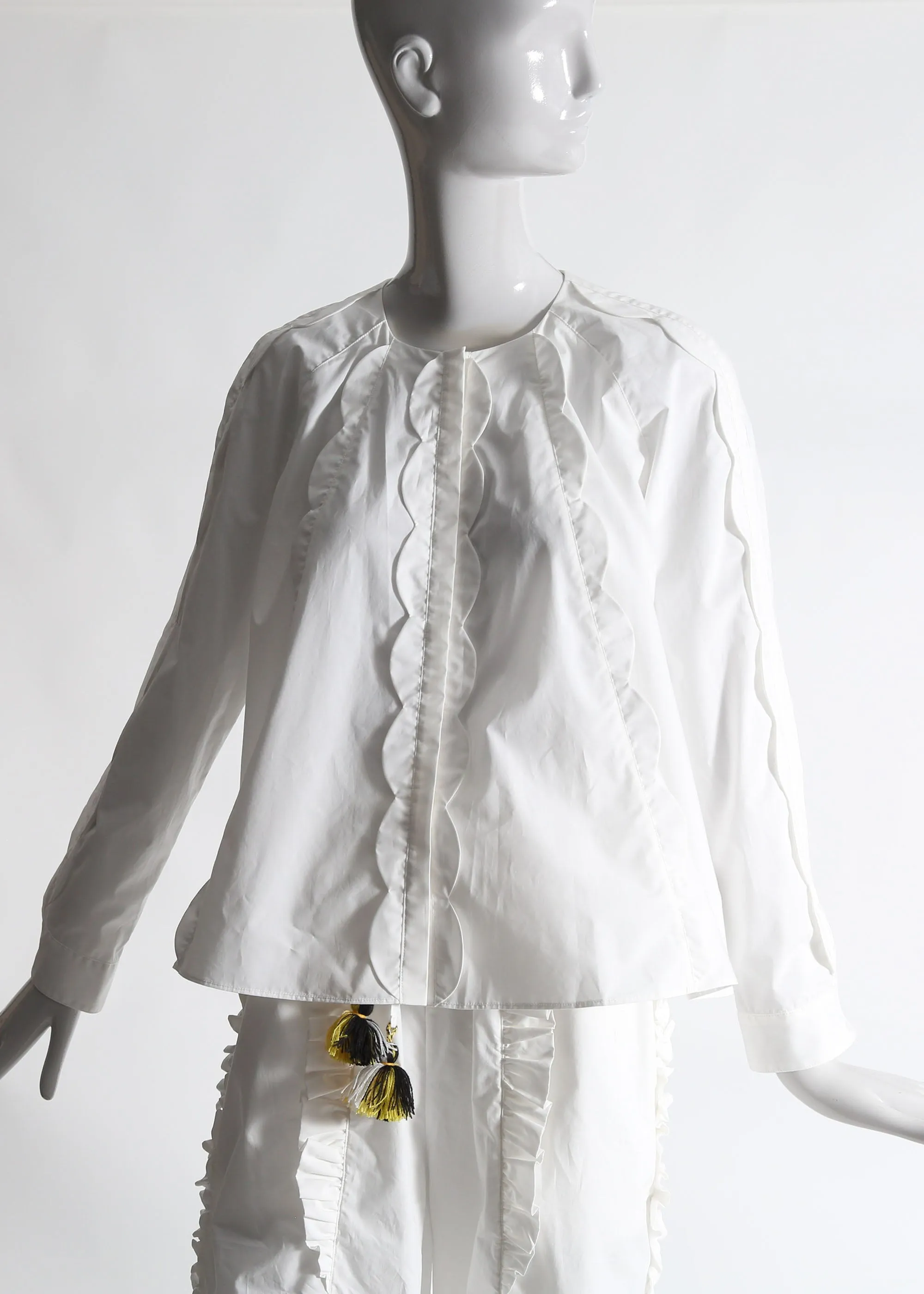 WOMEN'S LAUREL SCALLOPED BLOUSE