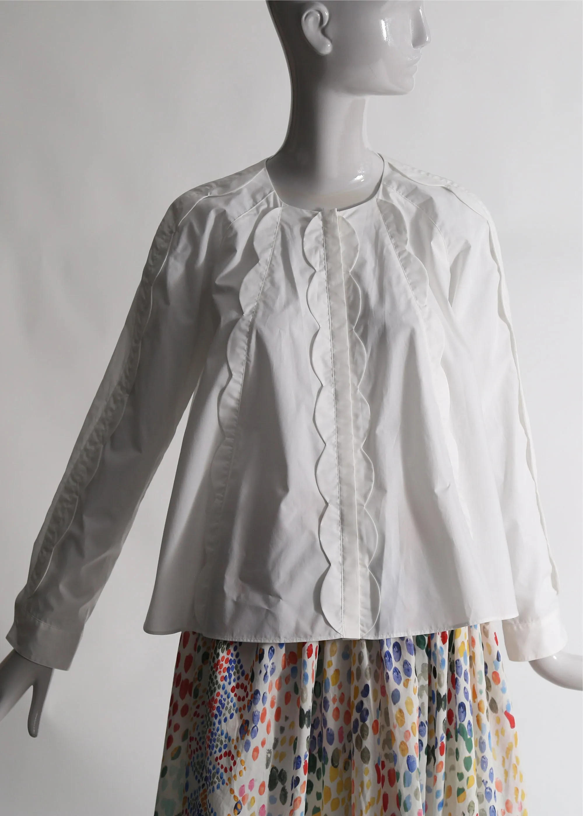 WOMEN'S LAUREL SCALLOPED BLOUSE