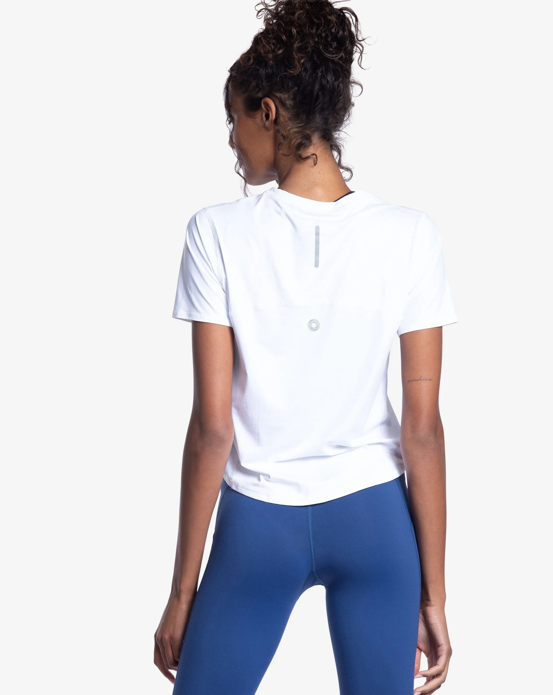 WOMEN'S RELAXED SHORT SLEEVE CREW (1101)