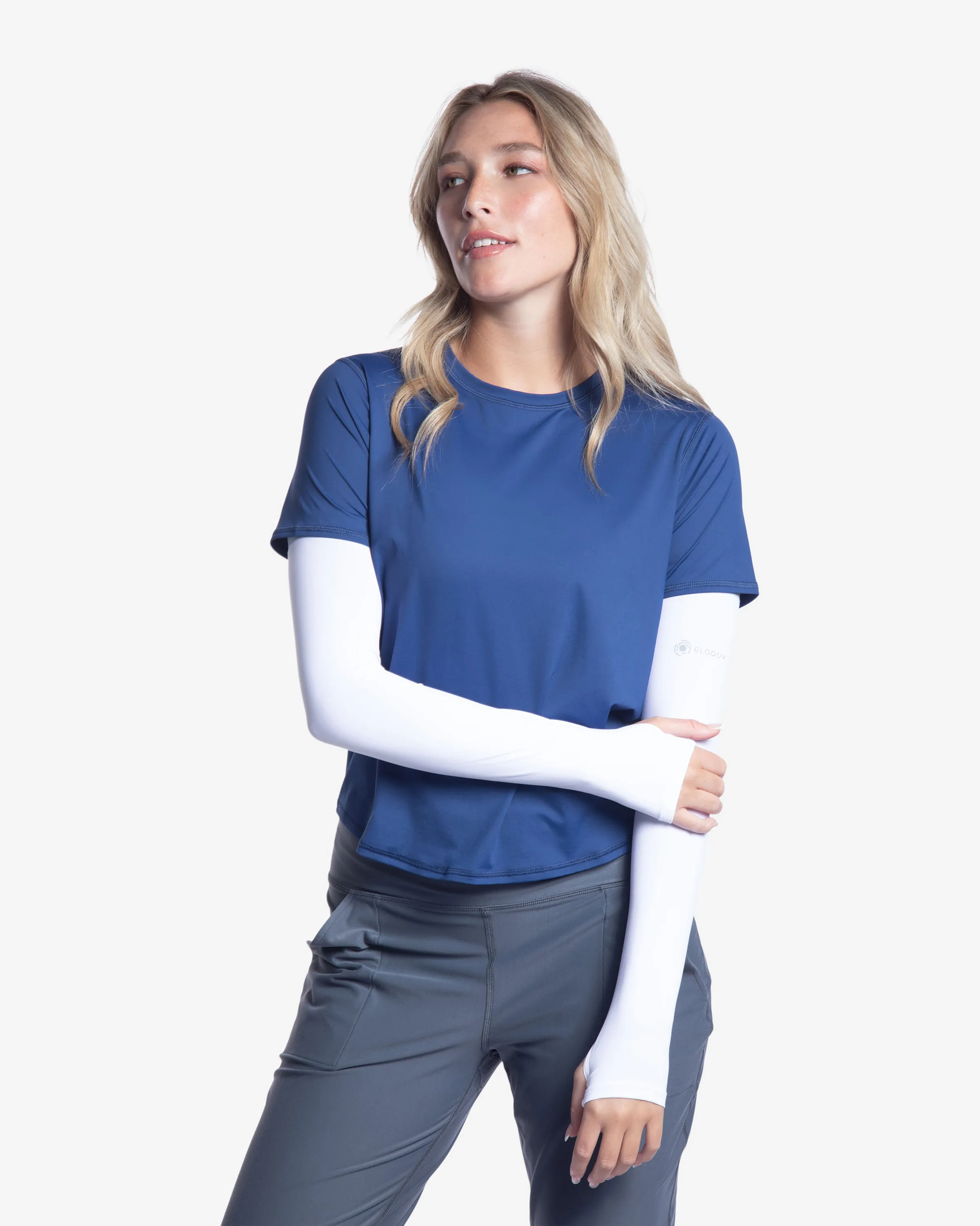 WOMEN'S RELAXED SHORT SLEEVE CREW (1101)