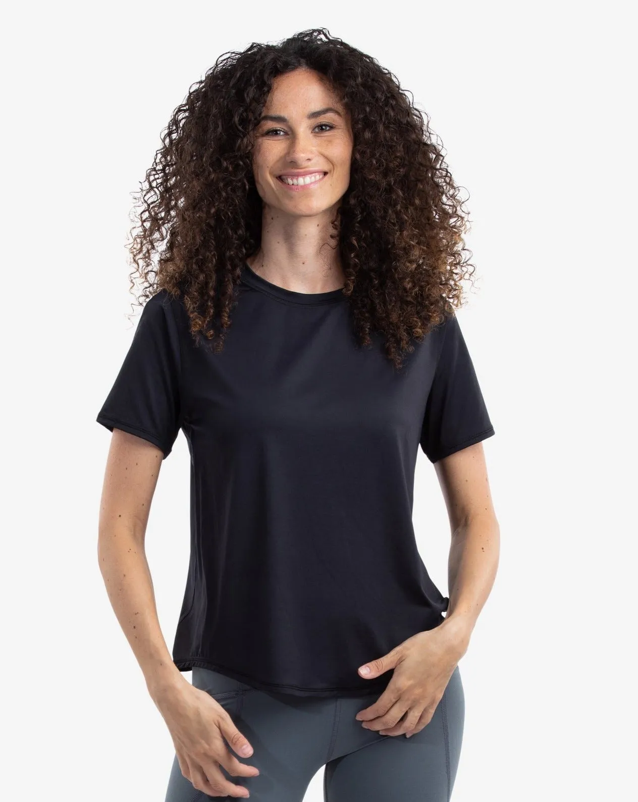 WOMEN'S RELAXED SHORT SLEEVE CREW (1101)