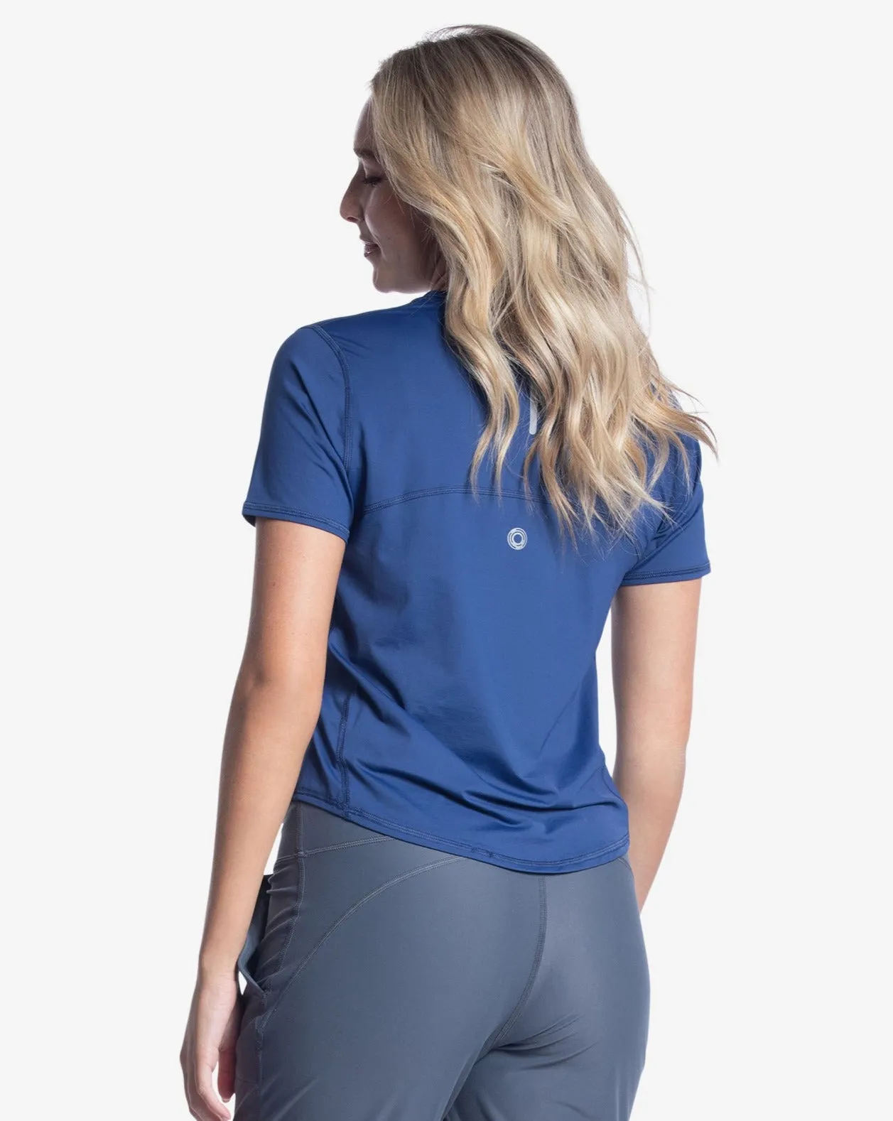 WOMEN'S RELAXED SHORT SLEEVE CREW (1101)