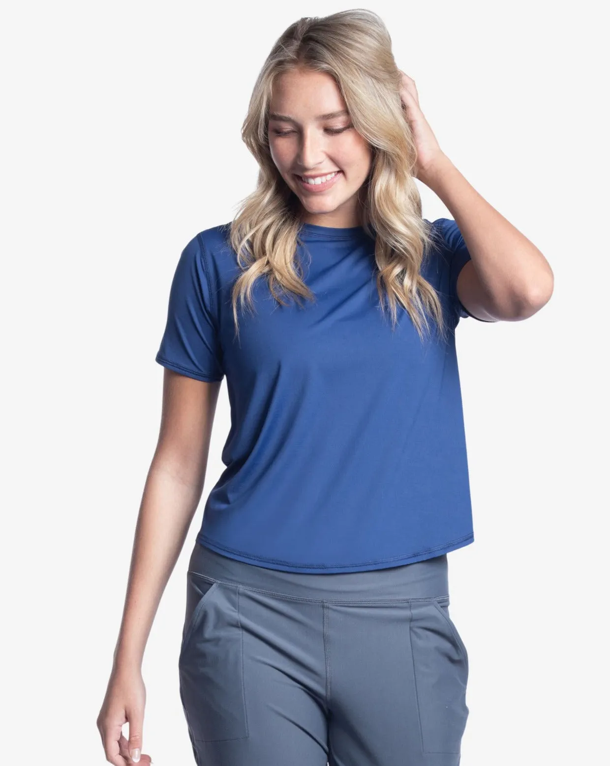 WOMEN'S RELAXED SHORT SLEEVE CREW (1101)